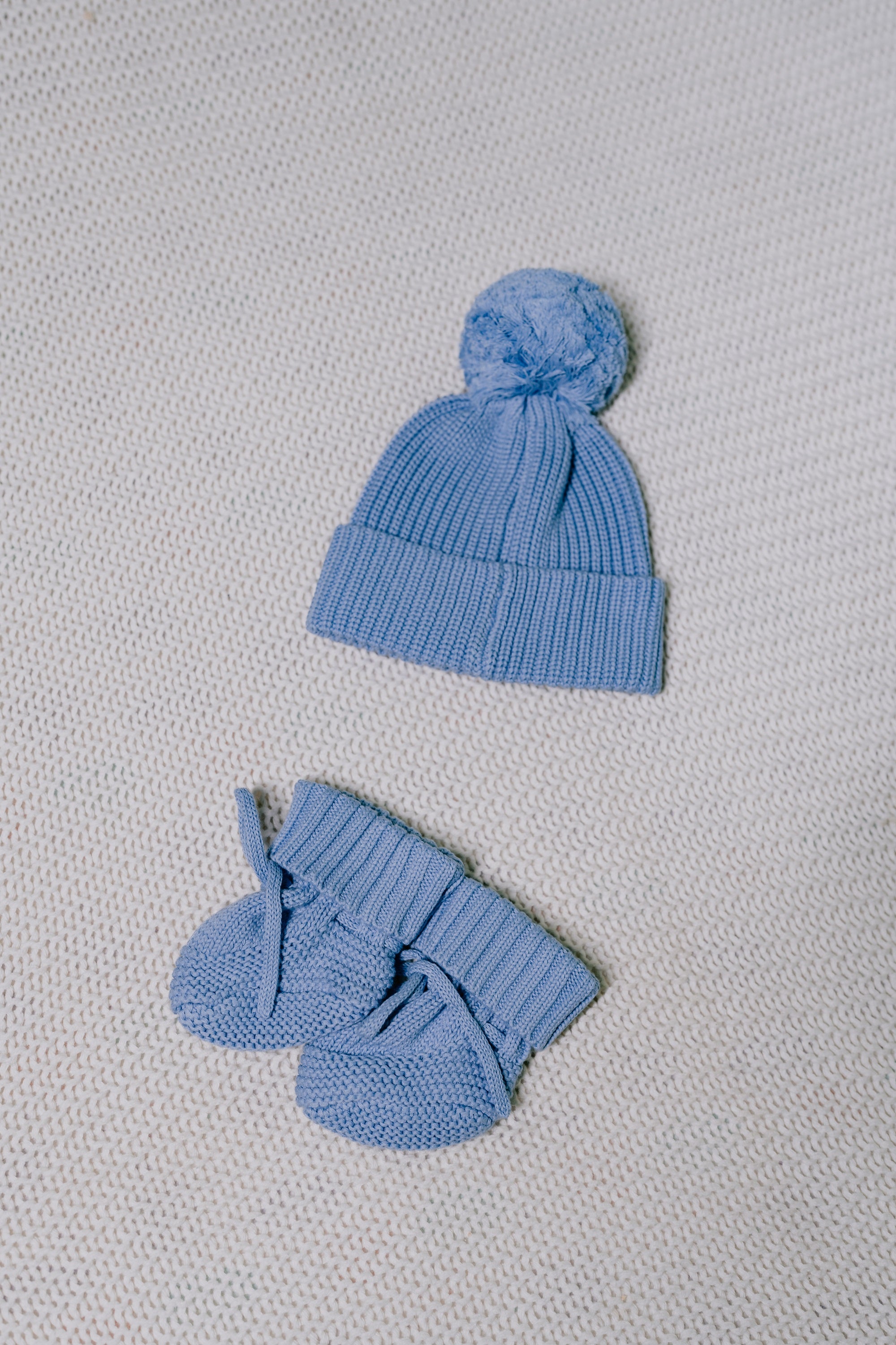 Henri Set — Light Blue Booties + Beanie
